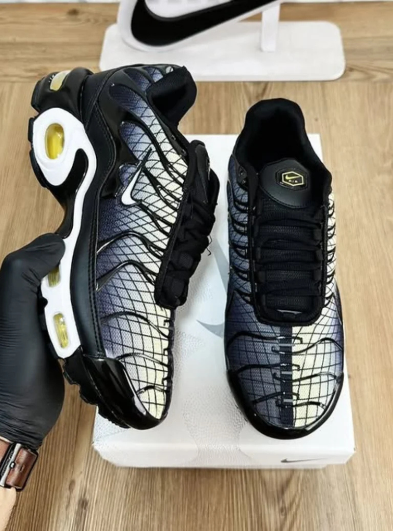 NK Air Max Tn